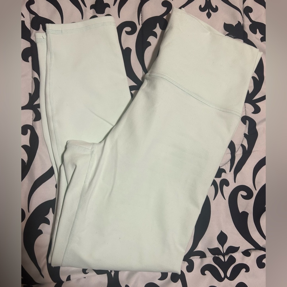 NWT- Fabletics’s powerhold mint colored leggings- size m
